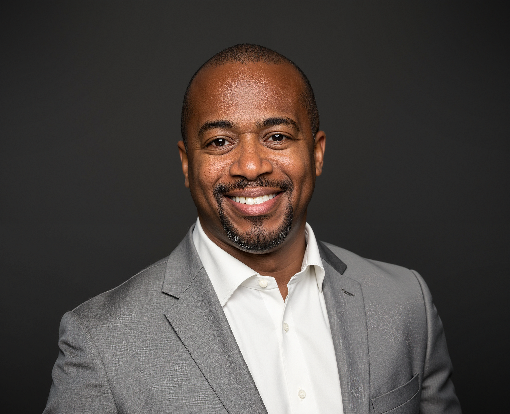 Mayntre Manuscripts Founder, Tremayne Moore